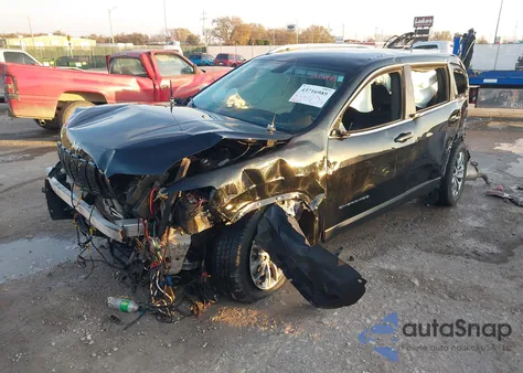 2019 Jeep Cherokee Latitude Plus Fwd from USA, damaged, VIN 1C4PJLLN9KD147532